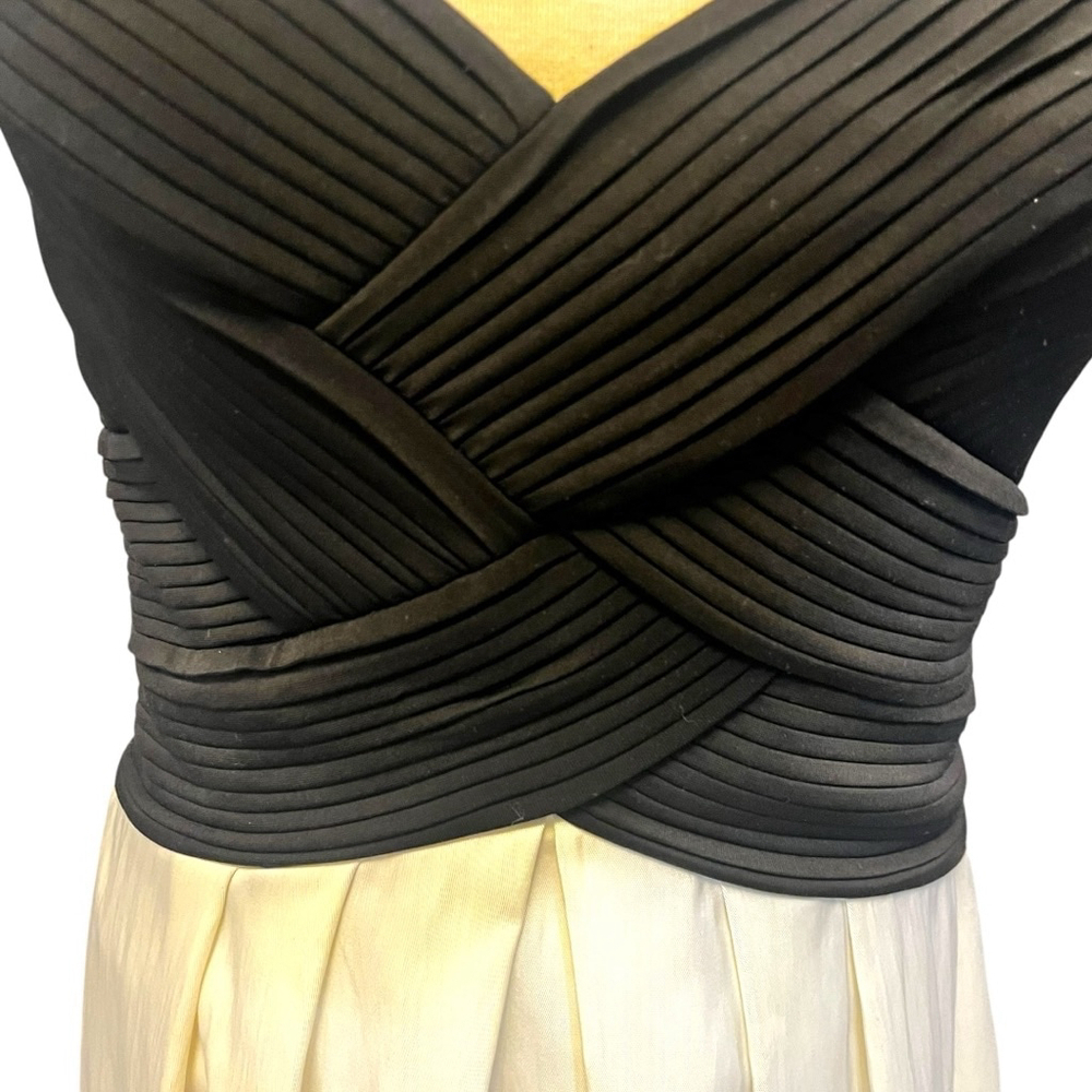 Frank Lyman Evening Cocktail Halter Colourblock Dress Black/White US 8 - Picture 4 of 15